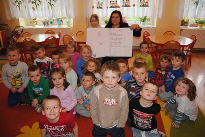 zdjęcie do
														 artykułu: PRZEDSZKOLAK Z KSIĄŻKĄ